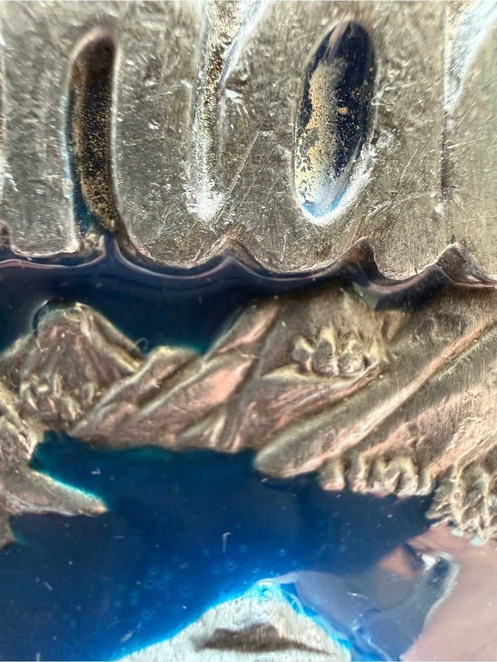 Canada Maple Leaf Belt Buckle - Red & Blue Accents - Picture 11 of 13